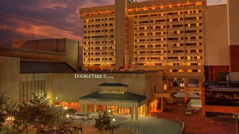 <b>DoubleTree Little Rock Exterior</b>. Images powered by <a href="https://iceportal.shijigroup.com/" title="IcePortal" target="_blank">IcePortal</a>.