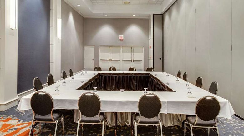 <b>DoubleTree Little Rock Meeting</b>. Images powered by <a href="https://iceportal.shijigroup.com/" title="IcePortal" target="_blank">IcePortal</a>.