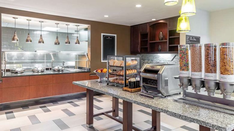 <b>Hilton Garden Inn North Little Rock Restaurant</b>. Images powered by <a href="https://iceportal.shijigroup.com/" title="IcePortal" target="_blank">IcePortal</a>.