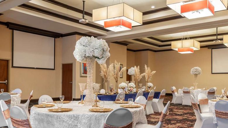 <b>Hilton Garden Inn North Little Rock Meeting</b>. Images powered by <a href="https://iceportal.shijigroup.com/" title="IcePortal" target="_blank">IcePortal</a>.