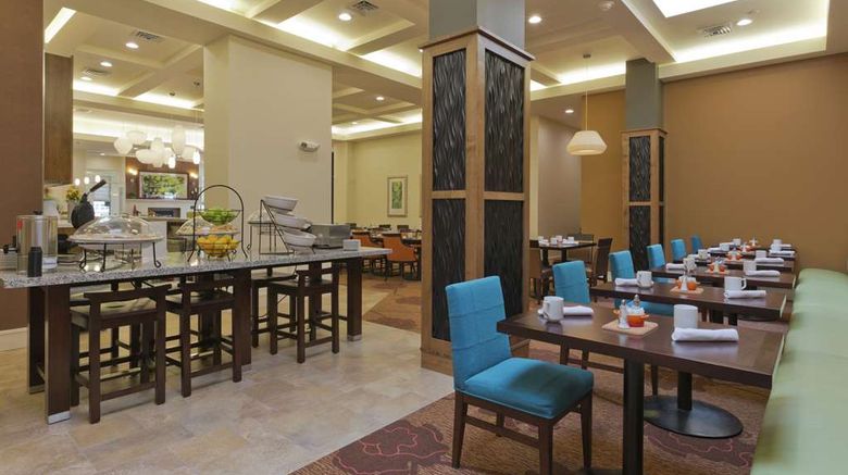 <b>Hilton Garden Inn Lincoln Dtwn/Haymarket Restaurant</b>. Images powered by <a href="https://iceportal.shijigroup.com/" title="IcePortal" target="_blank">IcePortal</a>.