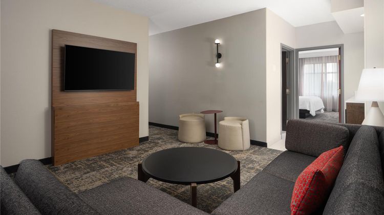 Embassy Suites by Hilton Lincoln Room