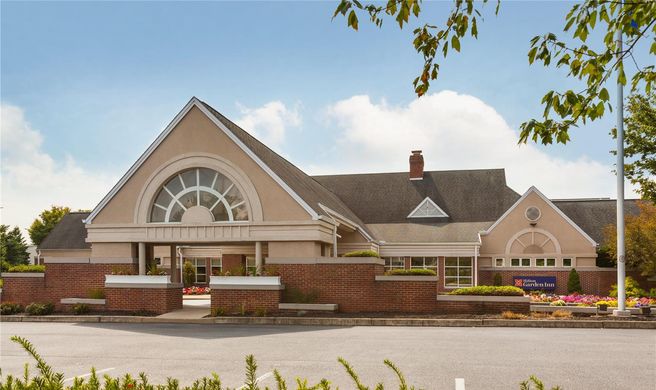 Hilton Garden Inn Lancaster Exterior
