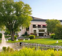 DoubleTree Resort Lancaster Exterior