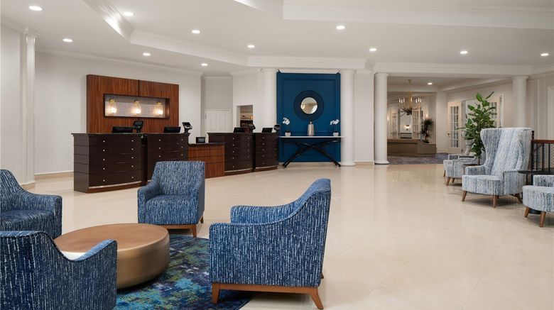 <b>DoubleTree Resort Lancaster Lobby</b>. Images powered by <a href="https://iceportal.shijigroup.com/" title="IcePortal" target="_blank">IcePortal</a>.