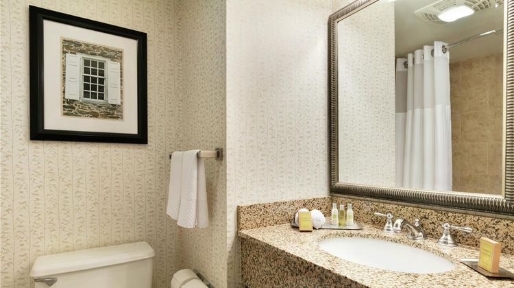 DoubleTree Resort Lancaster Room