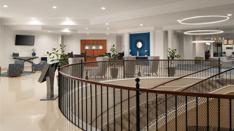 <b>DoubleTree Resort Lancaster Lobby</b>. Images powered by <a href="https://iceportal.shijigroup.com/" title="IcePortal" target="_blank">IcePortal</a>.