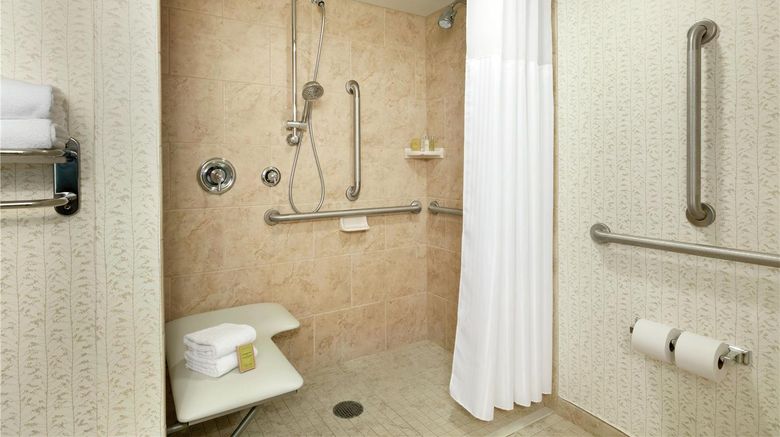 <b>DoubleTree Resort Lancaster Room</b>. Images powered by <a href="https://iceportal.shijigroup.com/" title="IcePortal" target="_blank">IcePortal</a>.