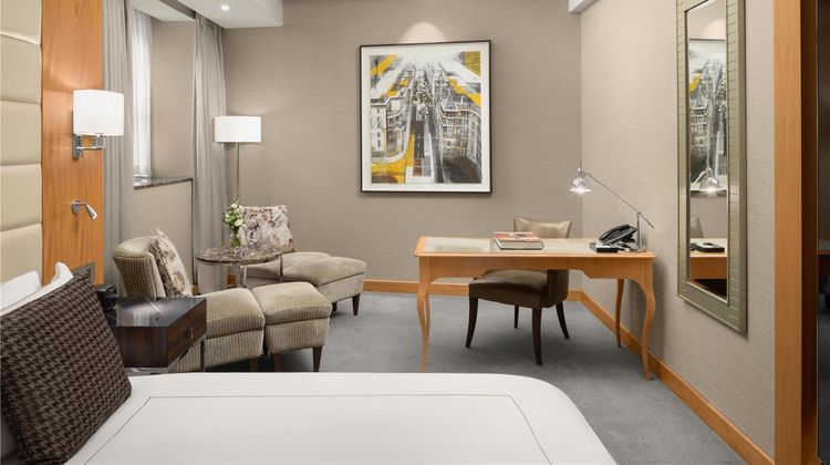 Conrad London St James Room