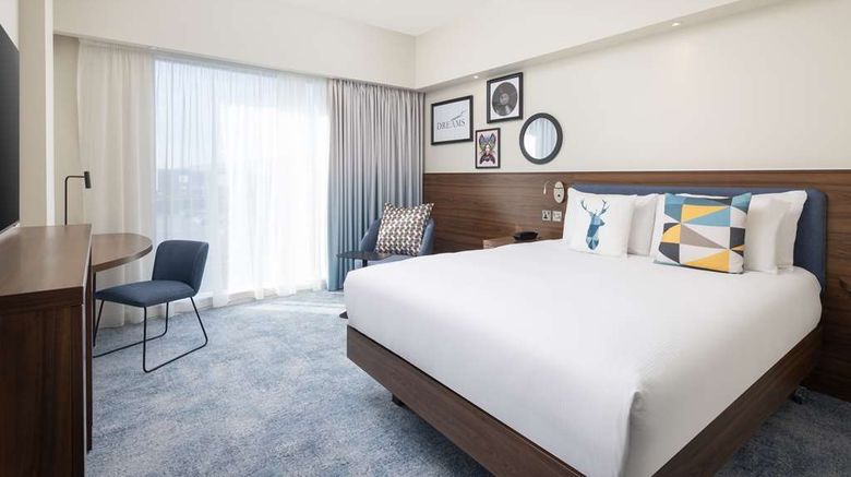 <b>Hampton by Hilton London Gatwick Airport Room</b>. Images powered by <a href="https://iceportal.shijigroup.com/" title="IcePortal" target="_blank">IcePortal</a>.