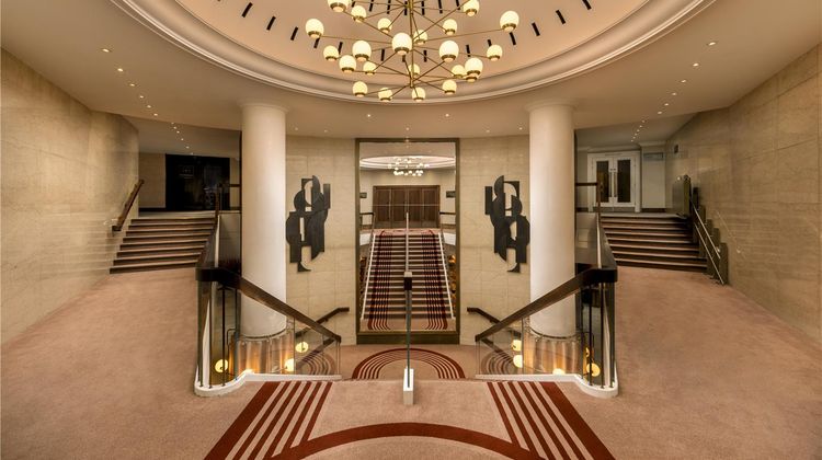 London Hilton on Park Lane Lobby