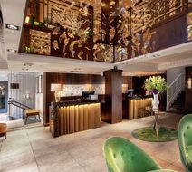 Hilton London Hyde Park Lobby