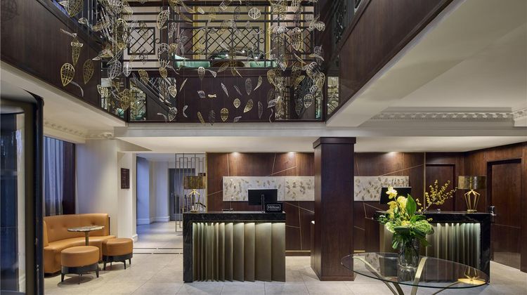 Hilton London Hyde Park Lobby