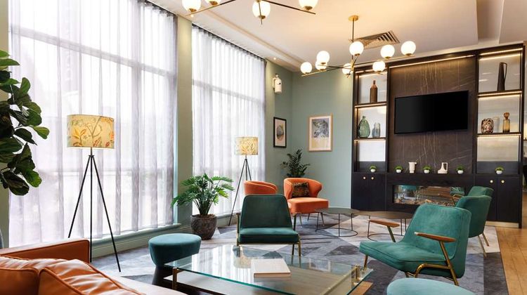 DoubleTree by Hilton London - Chelsea Lobby