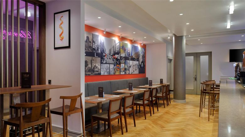 <b>DoubleTree by Hilton Angel Kings Cross Restaurant</b>. Images powered by <a href="https://iceportal.shijigroup.com/" title="IcePortal" target="_blank">IcePortal</a>.