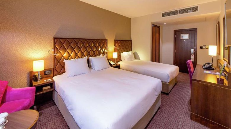 <b>DoubleTree by Hilton London Marble Arch Room</b>. Images powered by <a href="https://iceportal.shijigroup.com/" title="IcePortal" target="_blank">IcePortal</a>.
