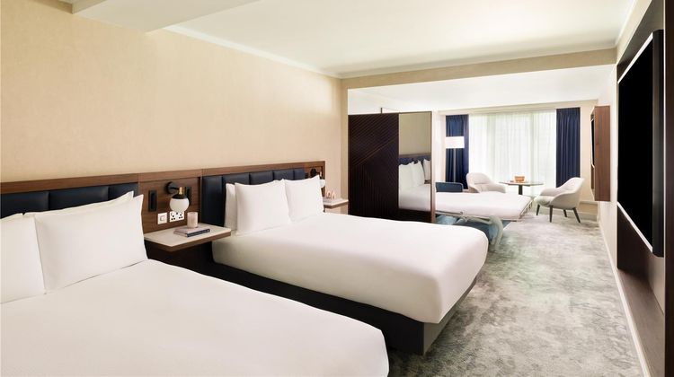 Hilton London Metropole Room