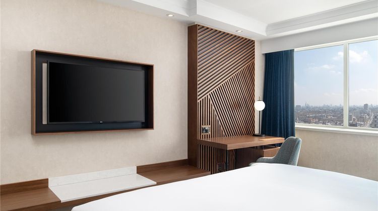 Hilton London Metropole Room