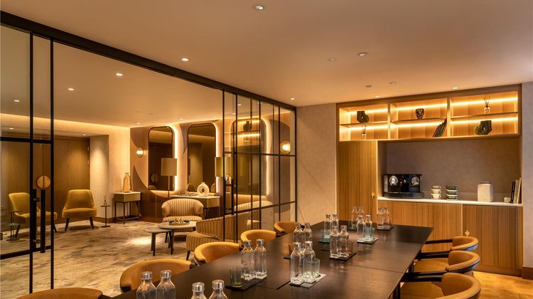 Hilton London Metropole Meeting