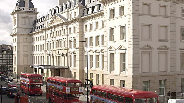 Hilton London Paddington Exterior. Images powered by <a href="https://iceportal.shijigroup.com" target="_blank" rel="noopener">Ice Portal</a>.