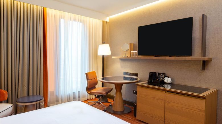 <b>Hilton London Tower Bridge Room</b>. Images powered by <a href="https://iceportal.shijigroup.com/" title="IcePortal" target="_blank">IcePortal</a>.