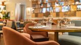 DoubleTree by Hilton London - Victoria Restaurant