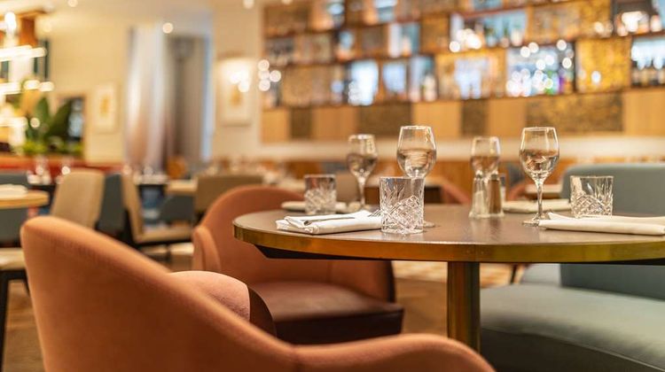 DoubleTree by Hilton London - Victoria Restaurant