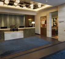 DoubleTree by Hilton London - Victoria Lobby