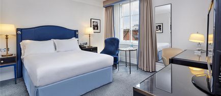 The Waldorf Hilton, London Room