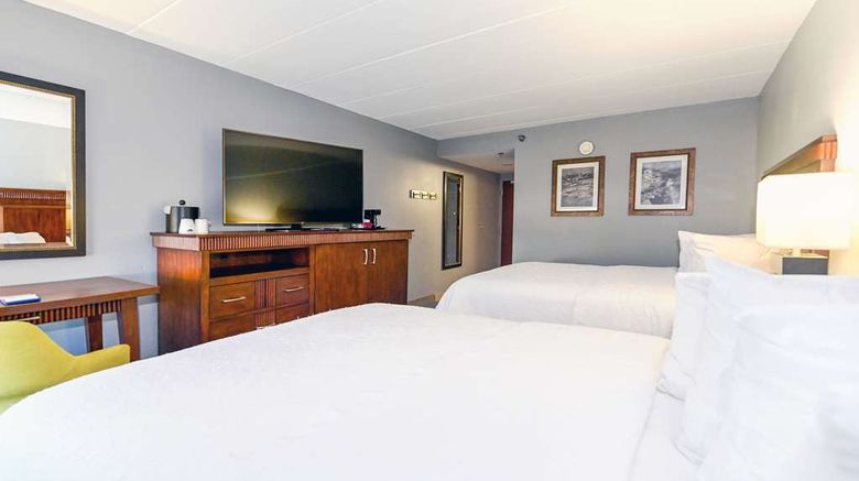 <b>Hampton Inn Lexington Park Room</b>. Images powered by <a href="https://iceportal.shijigroup.com/" title="IcePortal" target="_blank">IcePortal</a>.