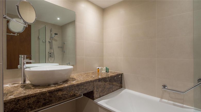 <b>Hilton Liverpool City Centre Room</b>. Images powered by <a href="https://iceportal.shijigroup.com/" title="IcePortal" target="_blank">IcePortal</a>.