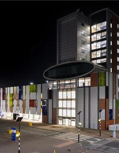 Hampton by Hilton/John Lennon Airport