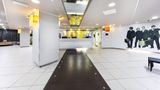 Hampton by Hilton/John Lennon Airport Lobby