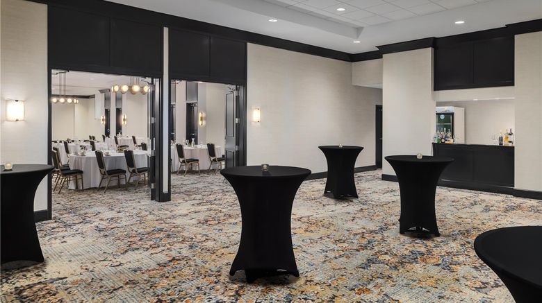 <b>Embassy Suites Laredo Meeting</b>. Images powered by <a href="https://iceportal.shijigroup.com/" title="IcePortal" target="_blank">IcePortal</a>.