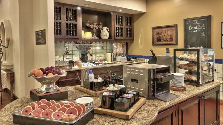 <b>Hilton Garden Inn Las Cruces Restaurant</b>. Images powered by <a href="https://iceportal.shijigroup.com/" title="IcePortal" target="_blank">IcePortal</a>.