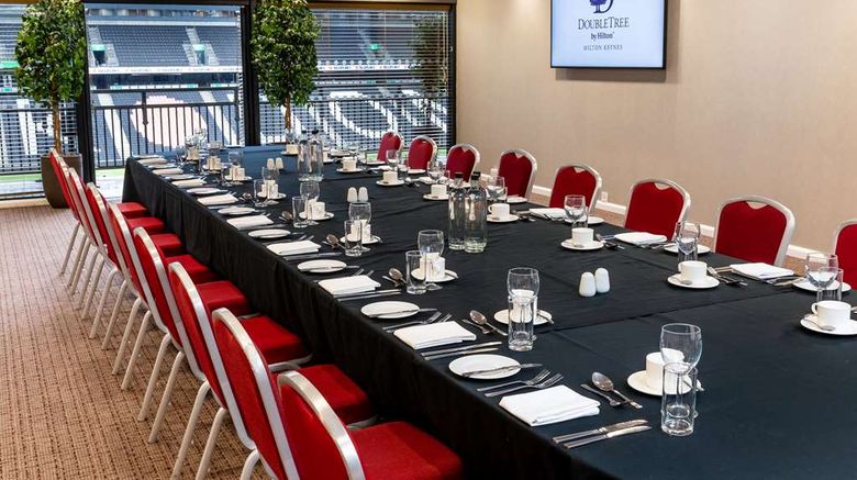 <b>Doubletree by Hilton Hotel Milton Keynes Meeting</b>. Images powered by <a href="https://iceportal.shijigroup.com/" title="IcePortal" target="_blank">IcePortal</a>.
