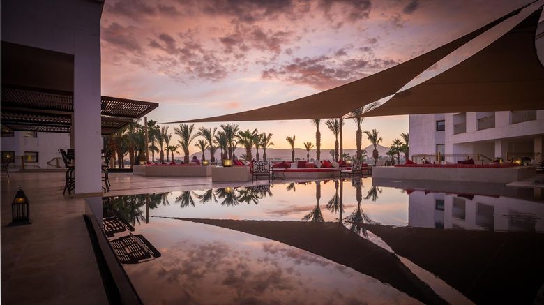 <b>Hilton Luxor Resort & Spa Recreation</b>. Images powered by <a href="https://iceportal.shijigroup.com/" title="IcePortal" target="_blank">IcePortal</a>.