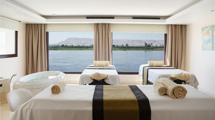 Hilton Luxor Resort & Spa Recreation