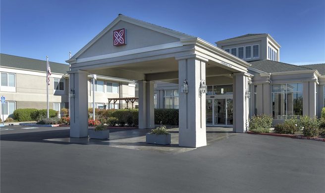 Hilton Garden Inn Livermore Exterior