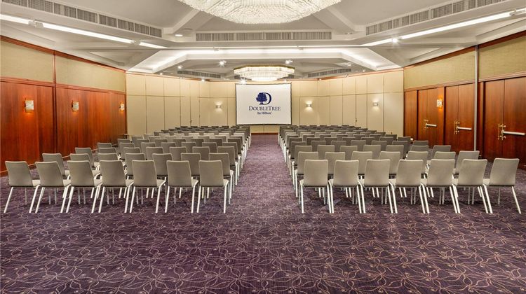 DoubleTree by Hilton Hotel Luxembourg Meeting