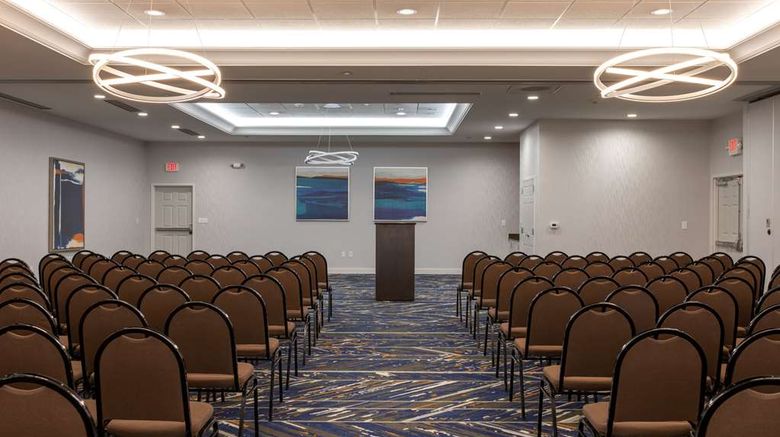 <b>Hilton Garden Inn Lynchburg Meeting</b>. Images powered by <a href="https://iceportal.shijigroup.com/" title="IcePortal" target="_blank">IcePortal</a>.