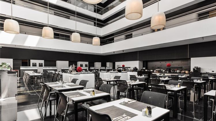 Hilton Madrid Airport Restaurant