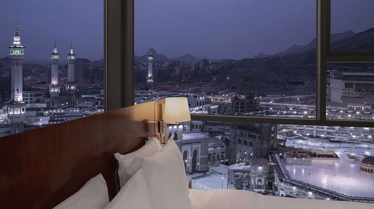 Hilton Suites Makkah Room