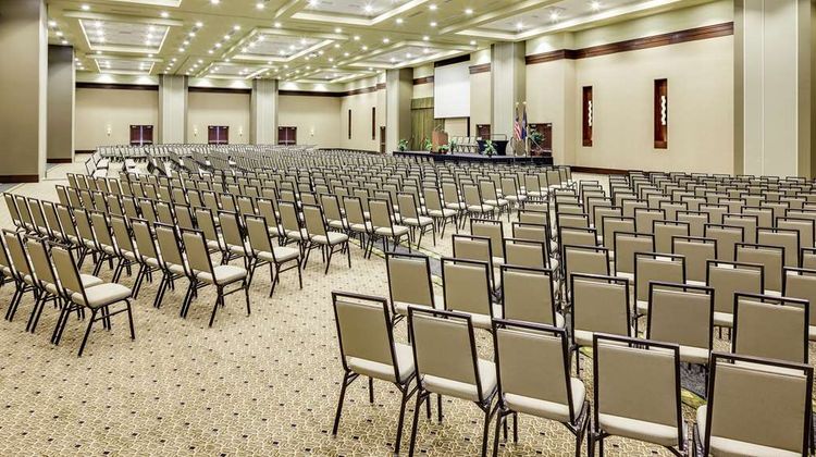 Hilton Garden Inn - Manhattan Meeting