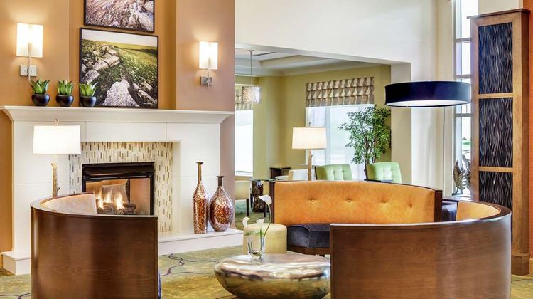 Hilton Garden Inn - Manhattan Lobby