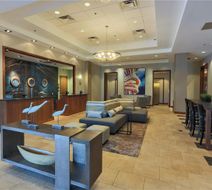 Doubletree Bay City Riverfront Lobby