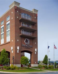 Doubletree Bay City Riverfront