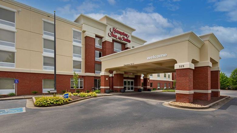 <b>Hampton Inn & Suites Murfreesboro Exterior</b>. Images powered by <a href="https://iceportal.shijigroup.com/" title="IcePortal" target="_blank">IcePortal</a>.