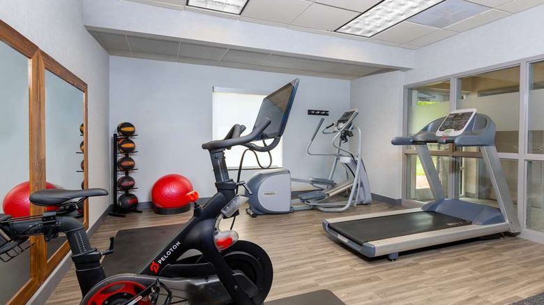<b>Hampton Inn & Suites Murfreesboro Health</b>. Images powered by <a href="https://iceportal.shijigroup.com/" title="IcePortal" target="_blank">IcePortal</a>.