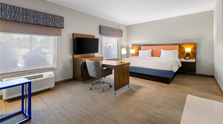 Hampton Inn & Suites Murfreesboro Room
